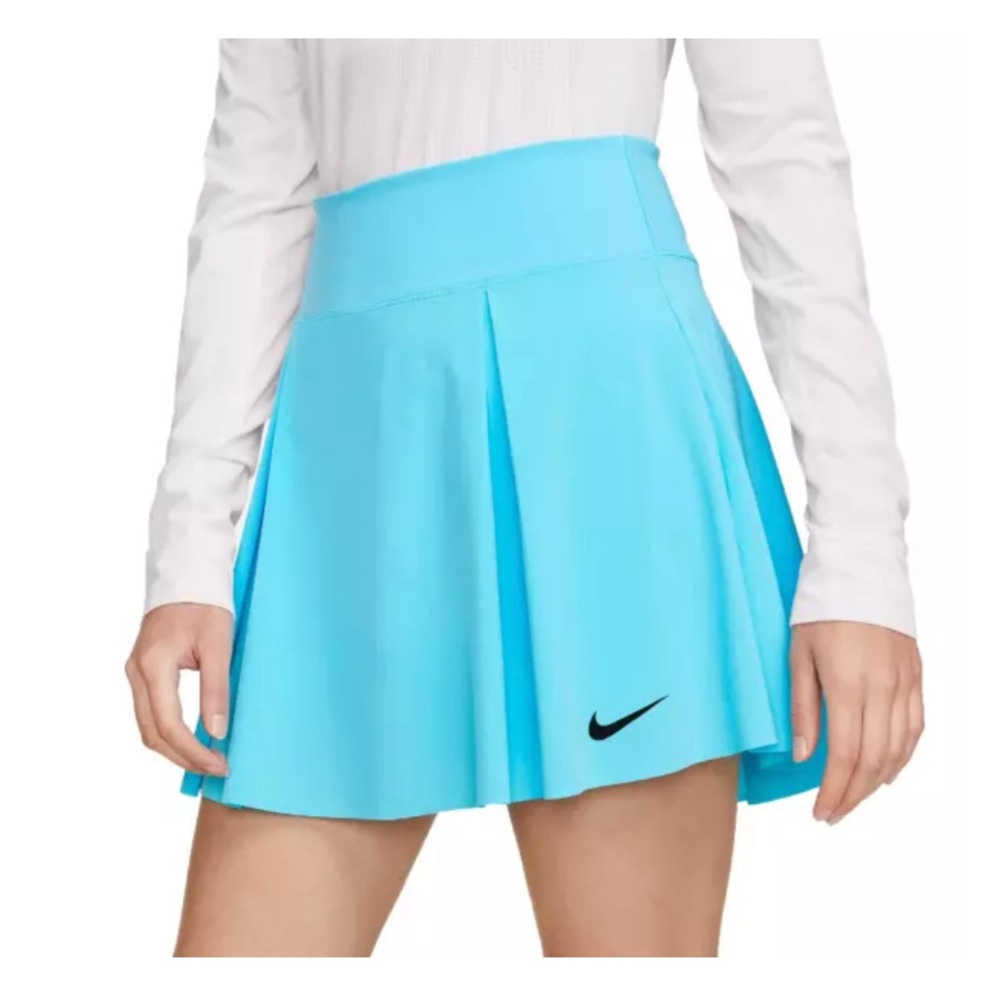 Nike Women’s 15” Dri-FIT Advantage Golf Skort